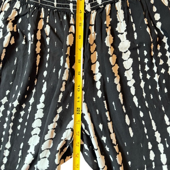 Cupshe | Black White Abstract Smocked Waist Wide Leg Lightweight Large Petite - Picture 5 of 6